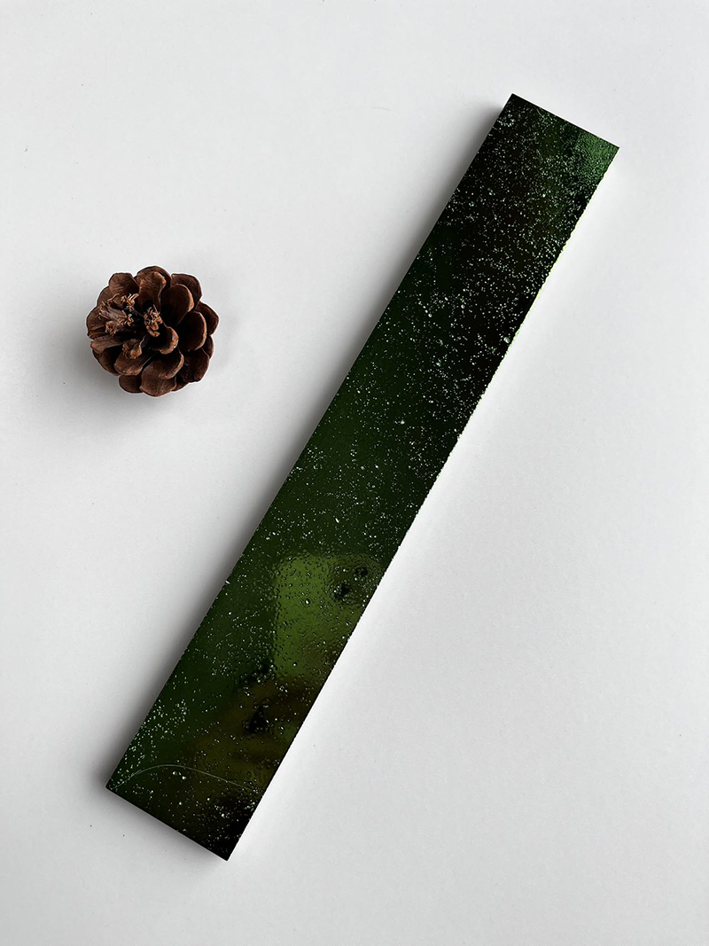 300x300mm Starry - Effect Lush Green Mosaic Tiles - XC503014
