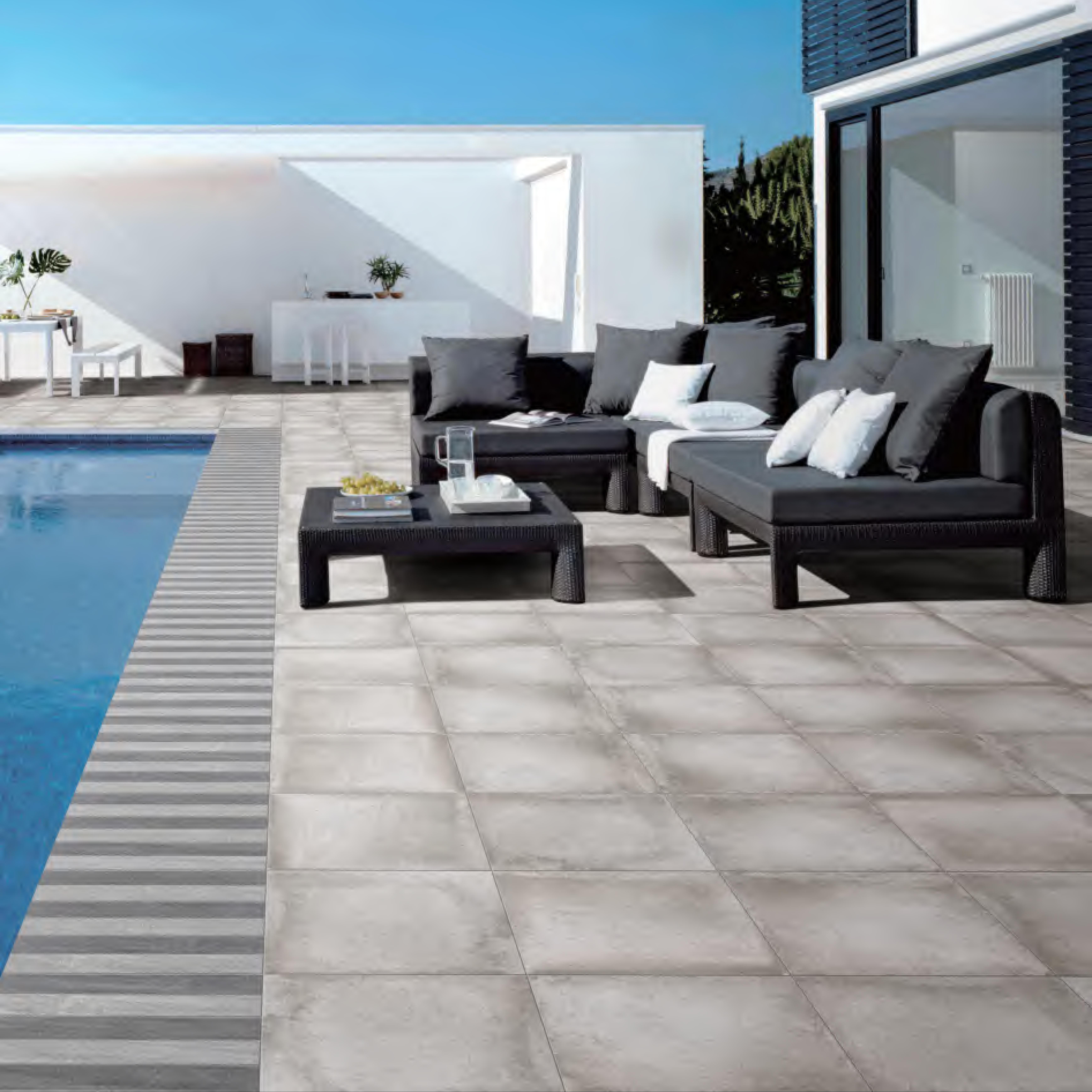 600x600mm Matt Finish Grey Cement - Look Ceramic Tiles for Outdoor Patio Poolside Interior Exterior Decor TQ14-1SP66H01W
