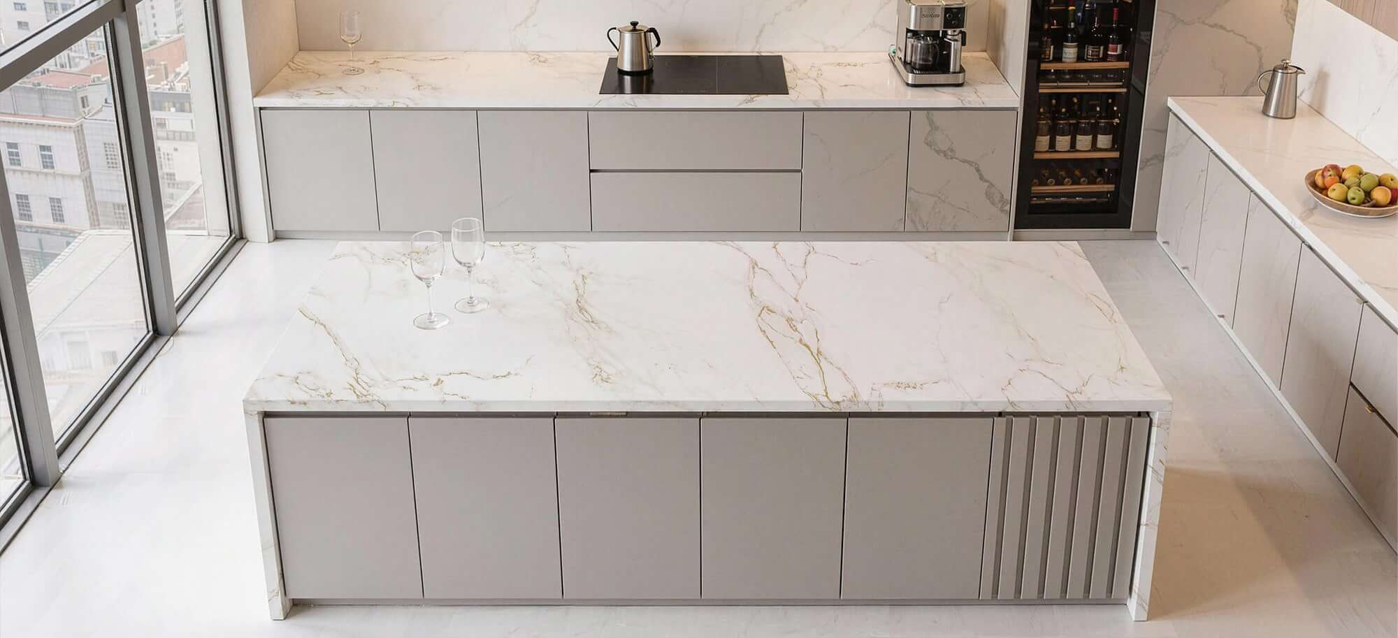 White Gold Marble Look Sintered Tile Slab TQ35-LH321620MG208