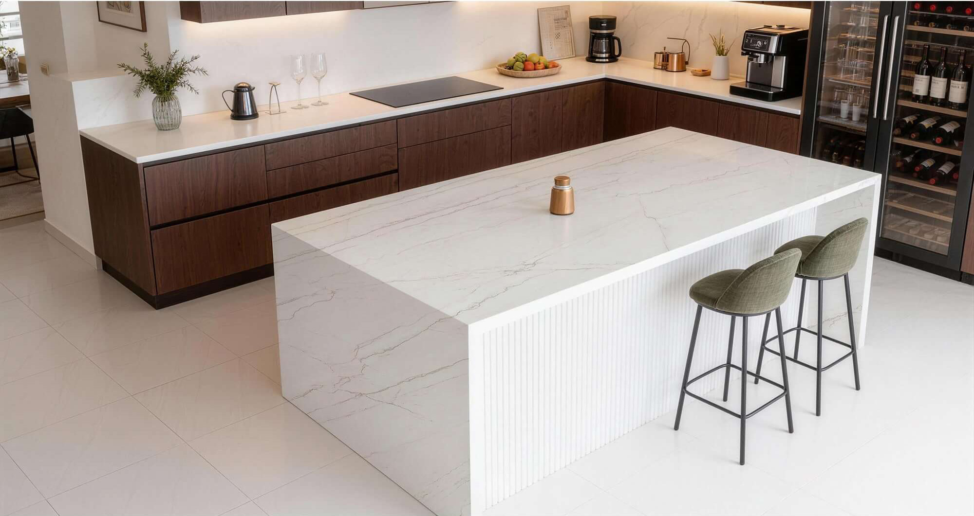 Luminous Off-White Linear Vein Sintered Tile 1600x3200x20mm TQ35-LHA321620N203 AB