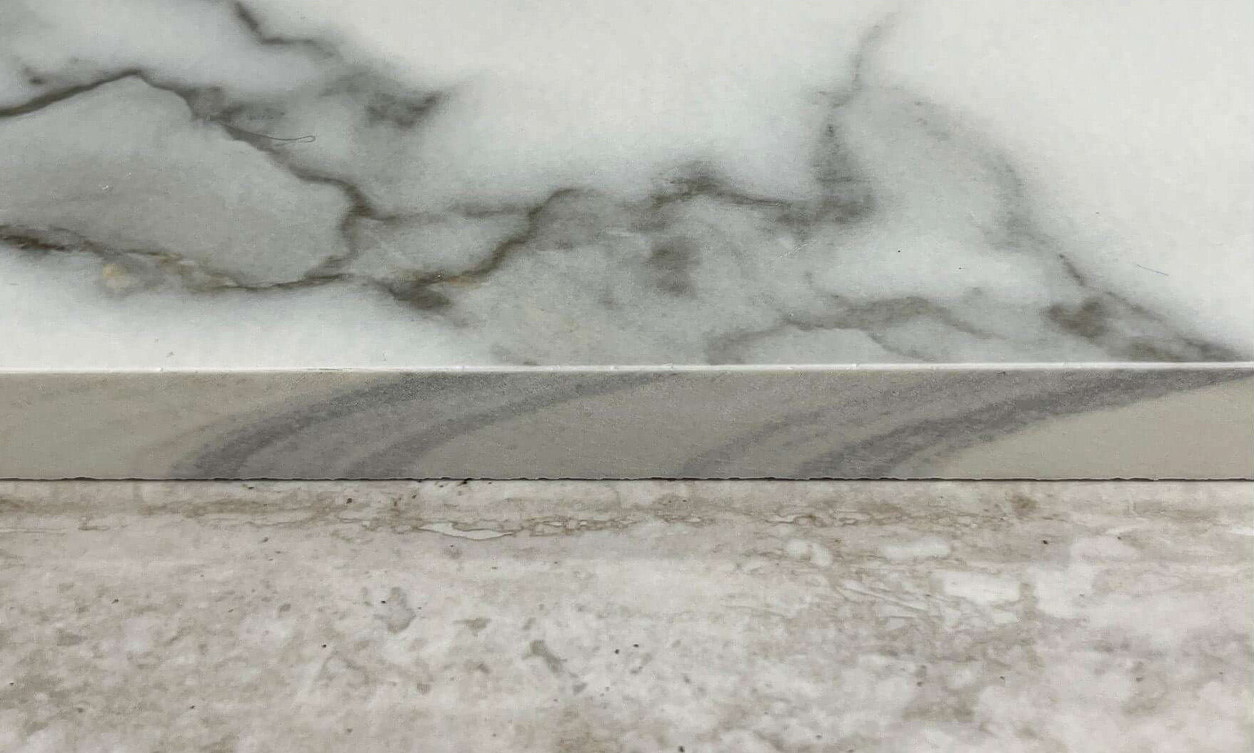 Luminous Calacatta Marble Effect Sintered Tile 1600x3200x20mm TQ35-LHD321620N123