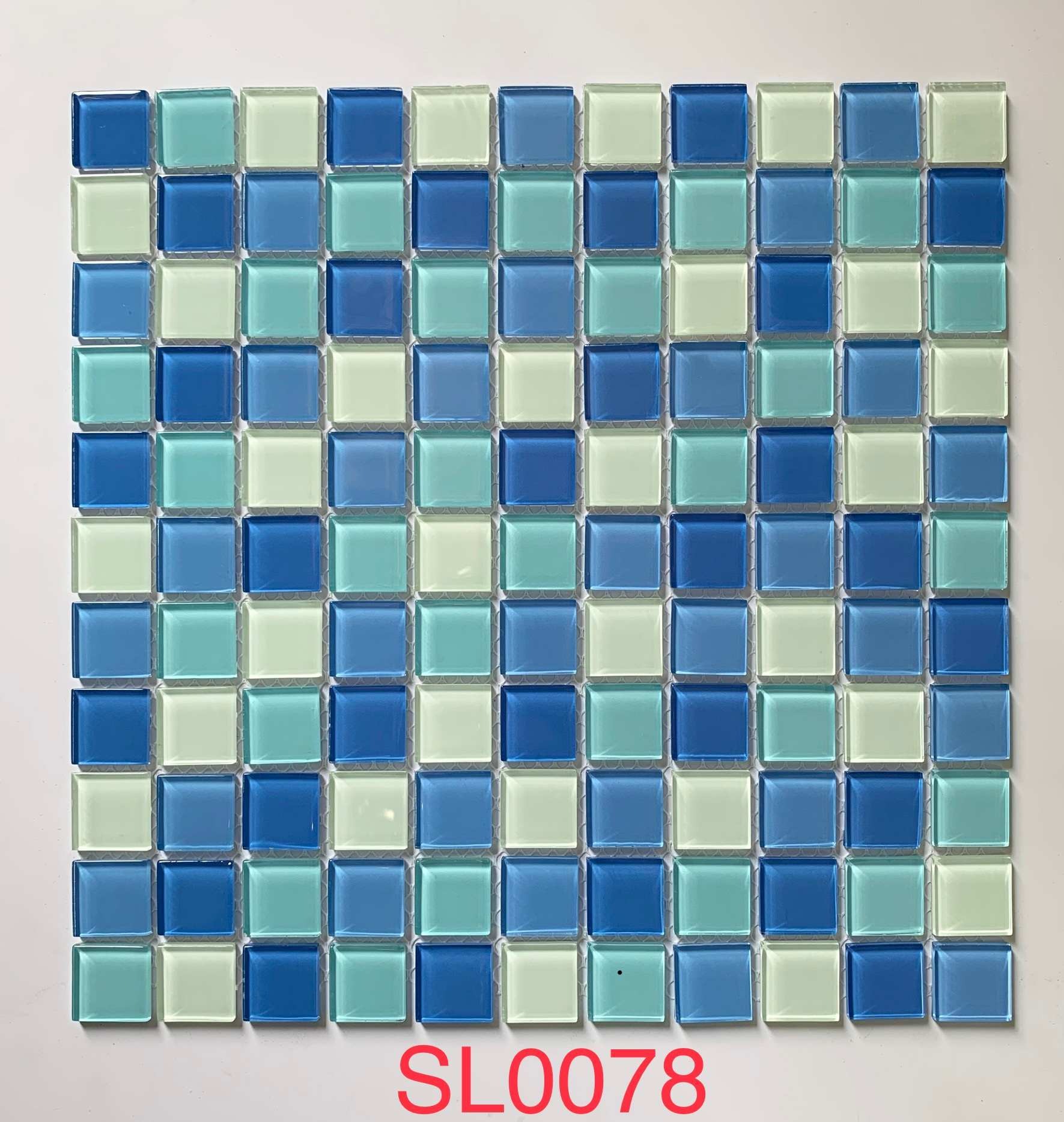 Refreshing Ocean Blue & Mint Glass Mosaic Tile, 25x25mm, for Pools & Bathrooms TQ36-SL0078