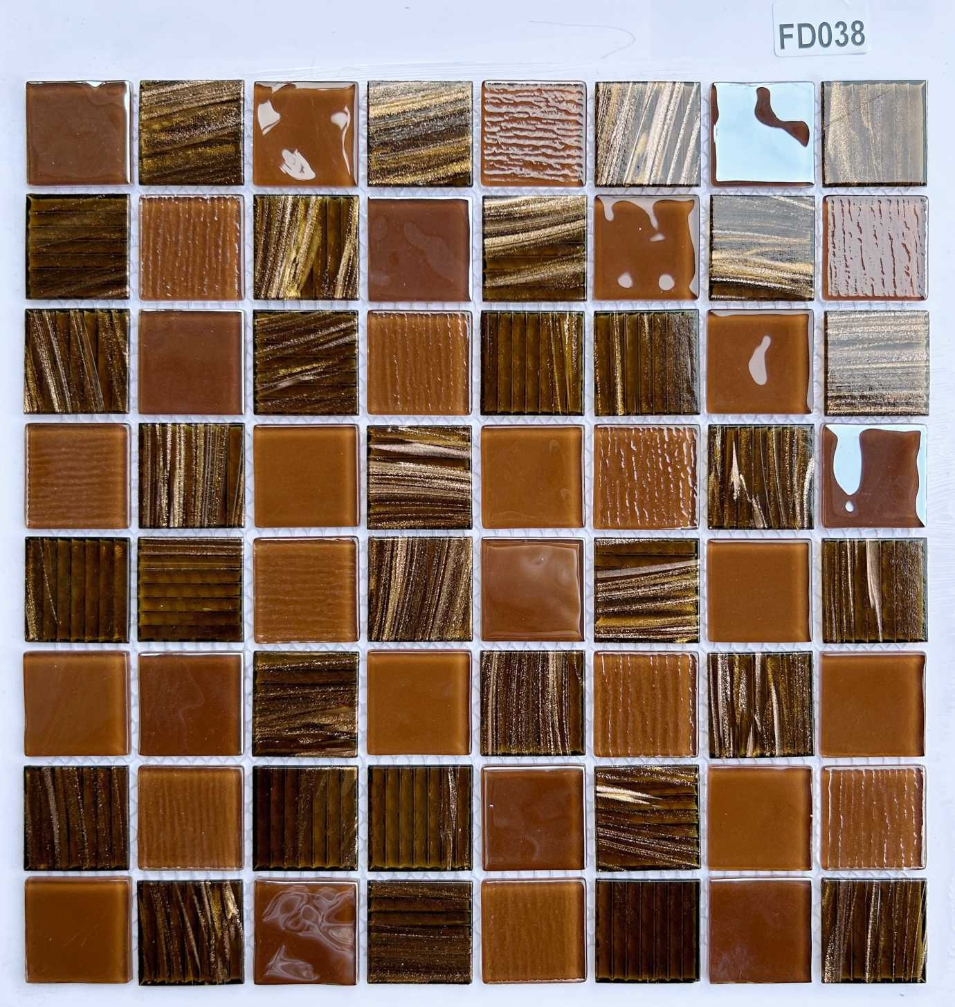 Warm Caramel & Bronze Textured Glass Mosaic Tile, 36x36mm, for Feature Walls & Bathrooms TQ36-FD038
