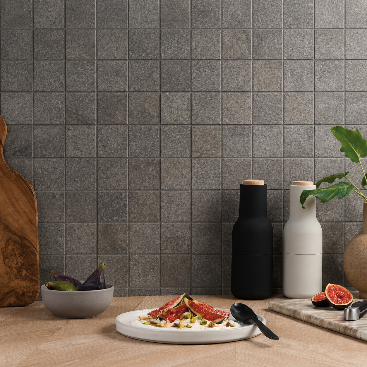 Light Grey 48x48mm Limestone Look Mosaic Tile for Shower, Kitchen Backsplash & Pool – TQ40-4802