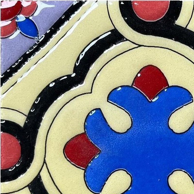 100x100mm Blue Red Quatrefoil Tiles TQ39-CN1212