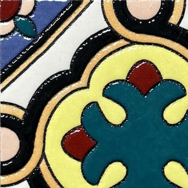 100x100mm Green Red Quatrefoil Tiles TQ39-CN1252