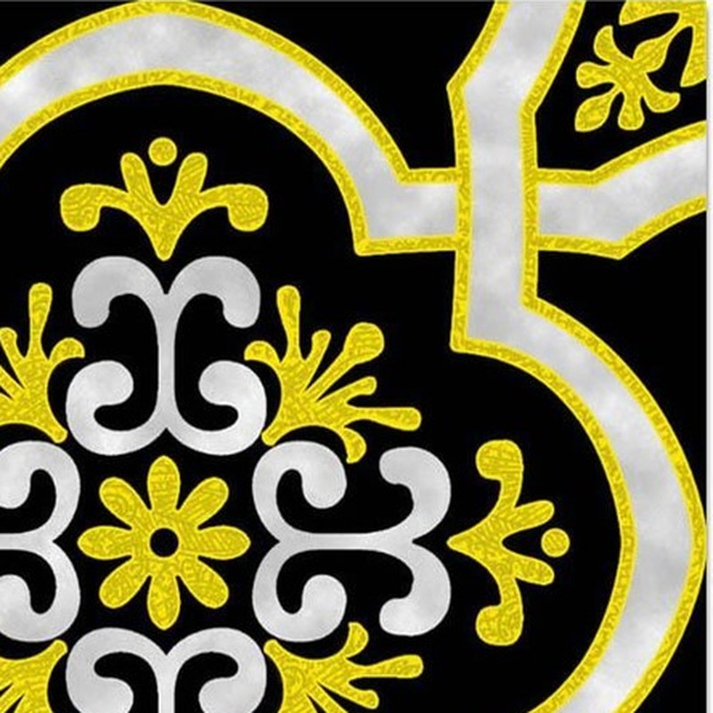 300x300mm Black White Ornamental Cross Tiles TQ39-CN33G32