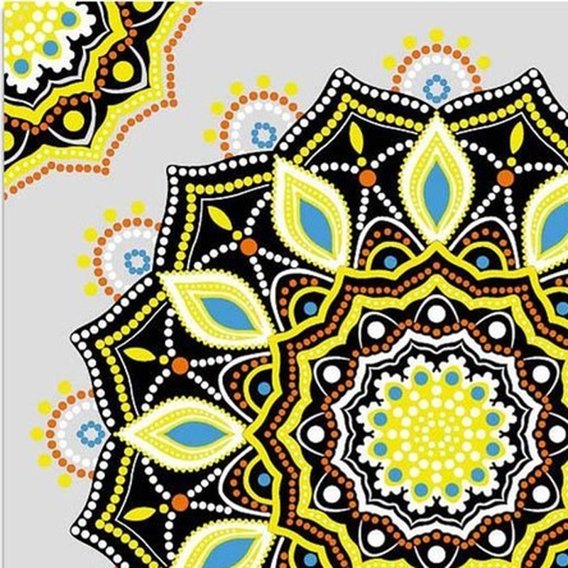 300x300mm Black Cream Ornamental Medallion Tiles TQ39-CN33G73