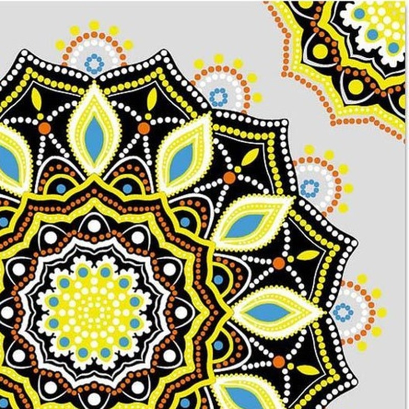 300x300mm Black Cream Ornamental Medallion Tiles TQ39-CN33G73